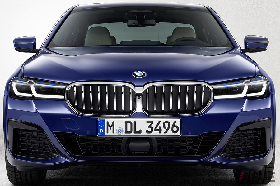 BMW改良新型「5シリーズセダン」（530e）