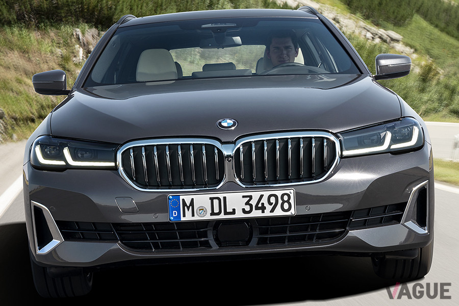 BMW改良新型「5シリーズツーリング」
