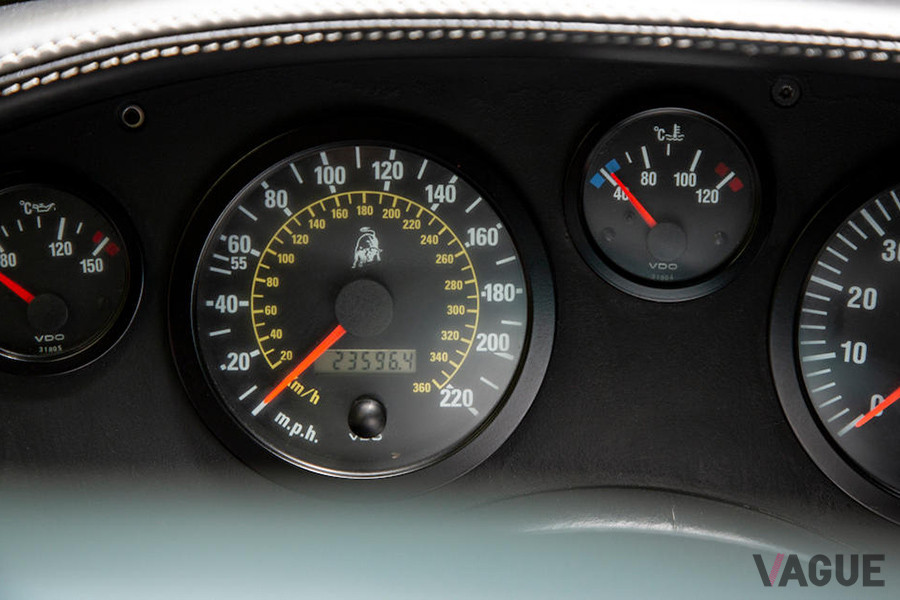 走行距離は2万3509マイル（約3万7614km）（C）Bonhams