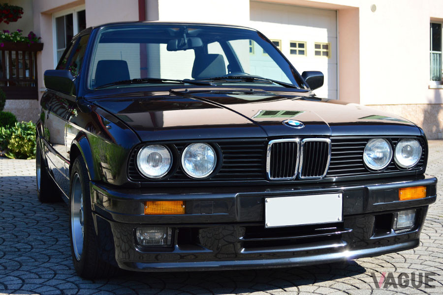 約350万円で落札された1998年式BMW「320is」（C）2020 Courtesy of RM Sotheby's
