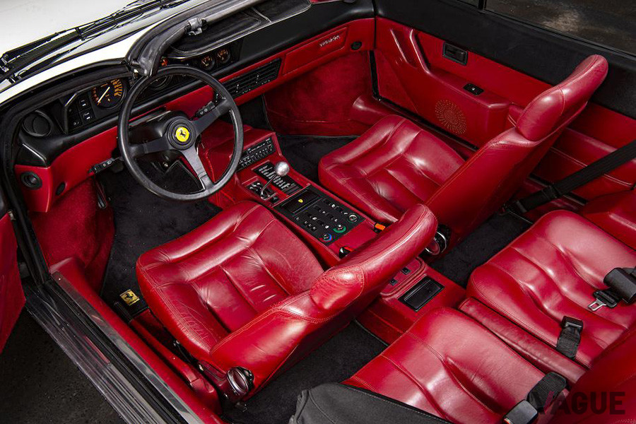 およそ418万円で落札された1986年式フェラーリ「モンディアル3.2カブリオレ」（C）Bonhams 2001-2020
