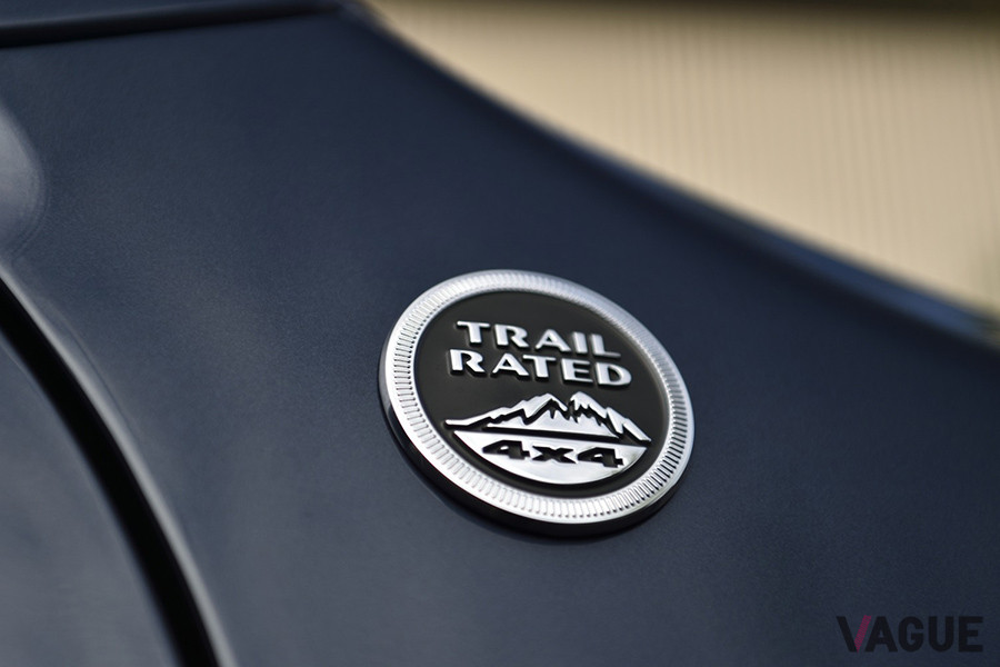 ジープが自らに課している過酷な走行テストをクリアした証、「トレイルレイテッド」バッジ