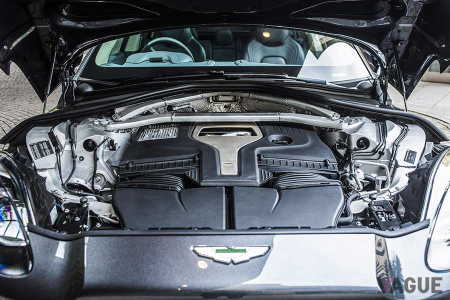 AMG製の4リッターV8ツインターボエンジン