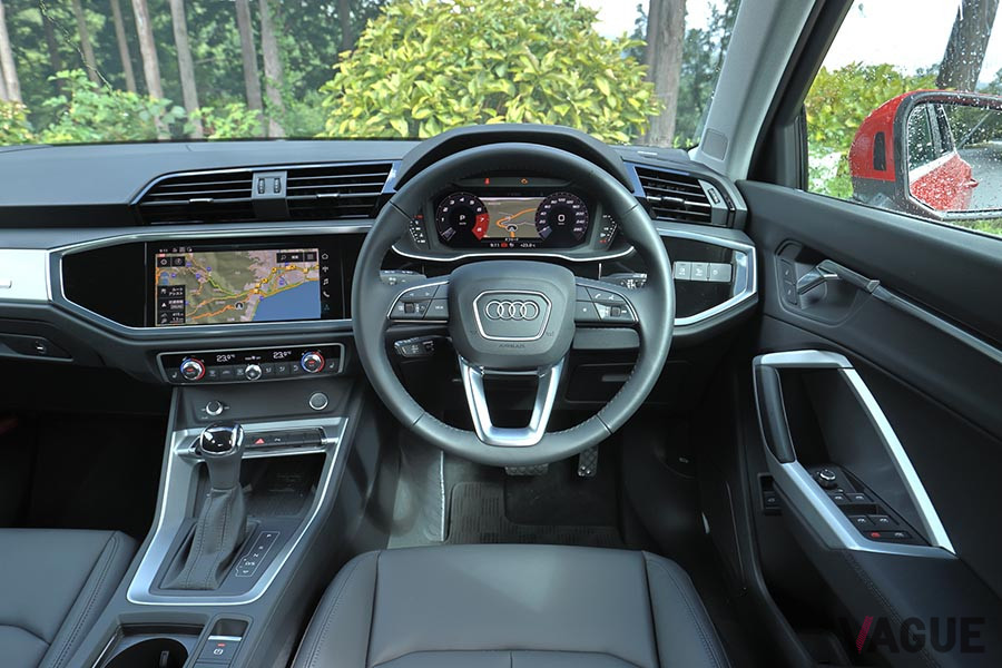 アウディ新型「Q3」のインパネ
