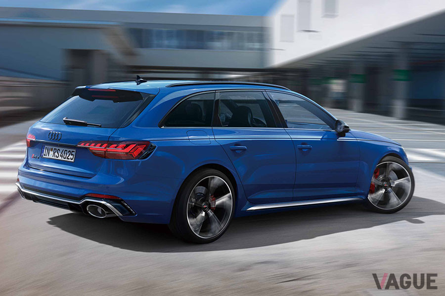 アウディ「RS4アバント RS 25 years」。日本では35台限定