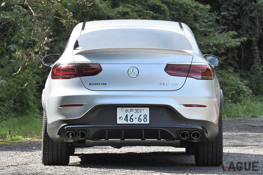 メルセデスAMG「GLC43 4MOTION クーペ」の全幅は1930mm。試乗車のボディカラーはイリジウムシルバー（オプション：9万7000円）