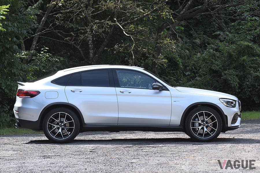 メルセデスAMG「GLC43 4MOTION クーペ」の全長は4740mm