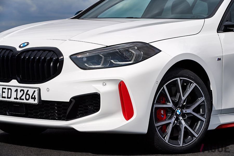 BMWのFFホットハッチ「128ti」