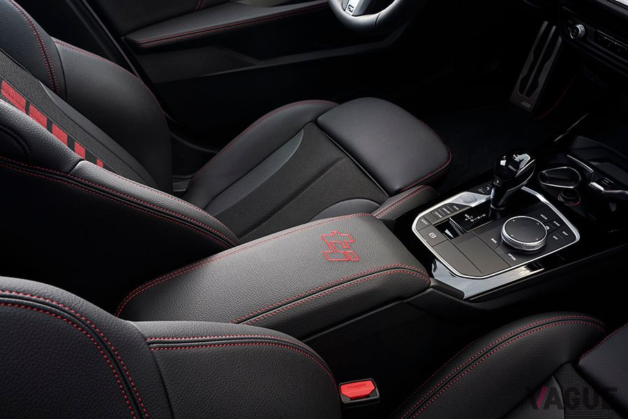 BMW「128ti」のインテリア
