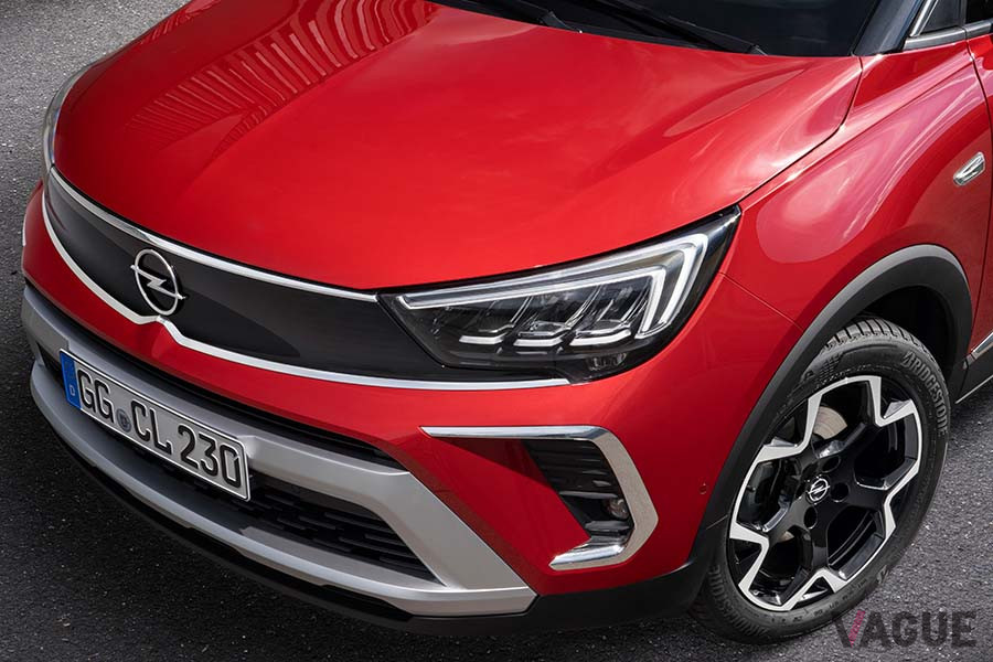 オペル新型「クロスランド」。オペルの新たなブランドデザインとなる「OPEL Visor（オペル・バイザー）」を採用する