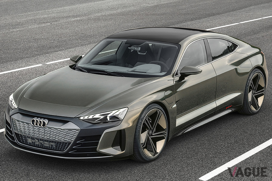 2018年のLAショーで登場したアウディ「e-tron GTコンセプト」