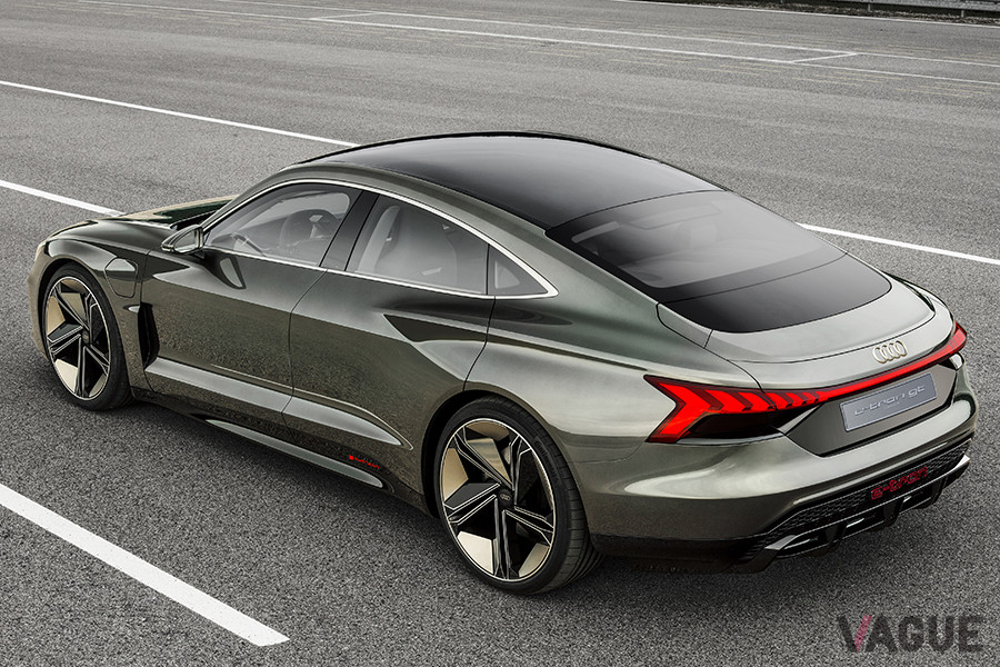 2018年のLAショーで登場したアウディ「e-tron GTコンセプト」