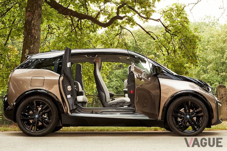 BMW「i3」。ドアは観音開きになる