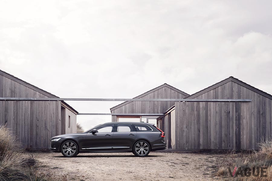ボルボ「V90」