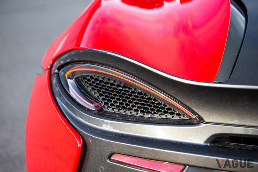 2018年式マクラーレン「570Sスパイダー」は、約1300万円で落札された（C）Bonhams 2001-2020