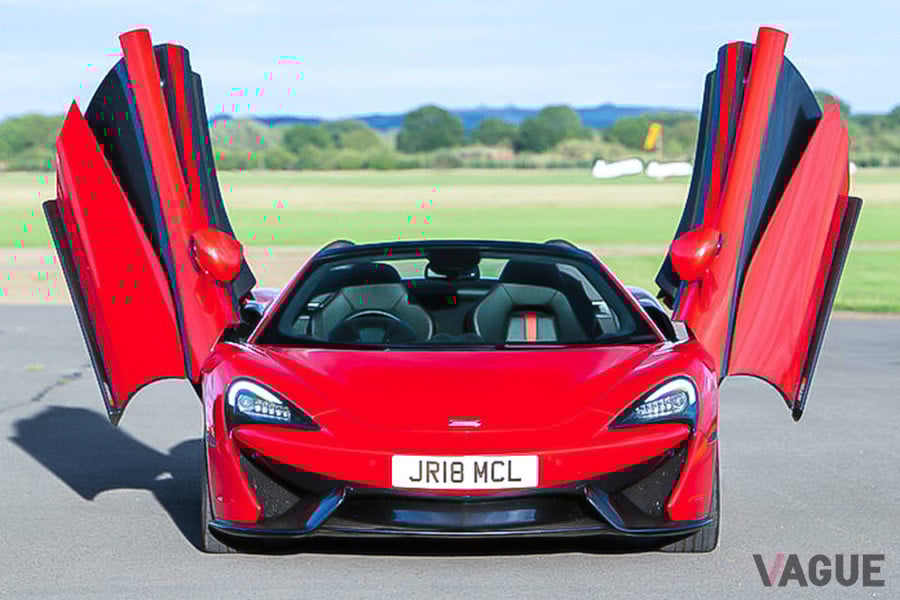 新車の半額以下！ マクラーレン「570Sスパイダー」はユーズドを狙え