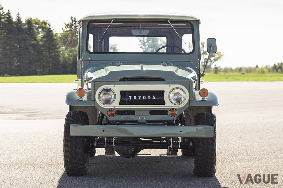 オリジナル性を追求したレストアが施された1967年式トヨタ「FJ40ランドクルーザー」（C）2020 Courtesy of RM Sotheby's