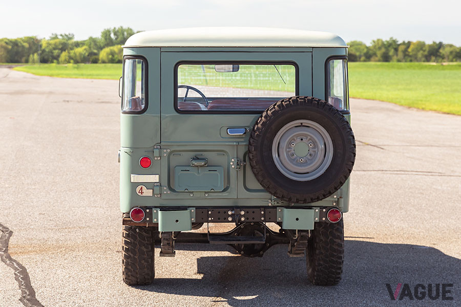 オリジナル性を追求したレストアが施された1967年式トヨタ「FJ40ランドクルーザー」（C）2020 Courtesy of RM Sotheby's