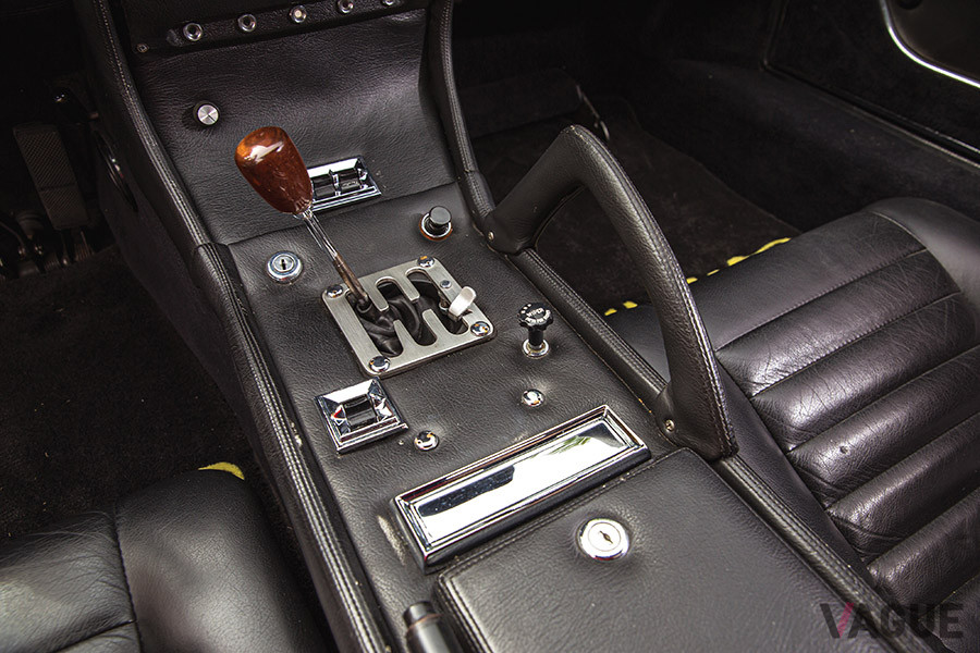 漫画では飛鳥ミノルの愛車として登場したランボルギーニ「ミウラ P400 S」は、約1億2000万円で落札（C）2020 Courtesy of RM Sotheby's