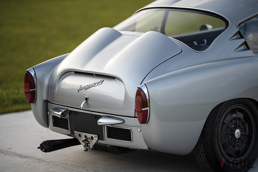 邦貨換算約1760万円で落札された、フィアット・アバルト「750GTザガート」（C）2020 Courtesy of RM Sotheby's