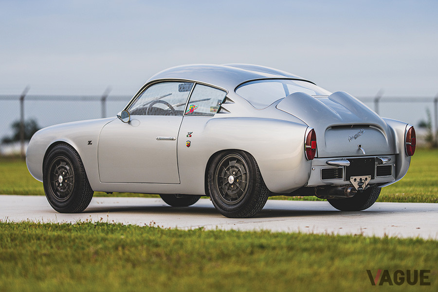 邦貨換算約1760万円で落札された、フィアット・アバルト「750GTザガート」（C）2020 Courtesy of RM Sotheby's