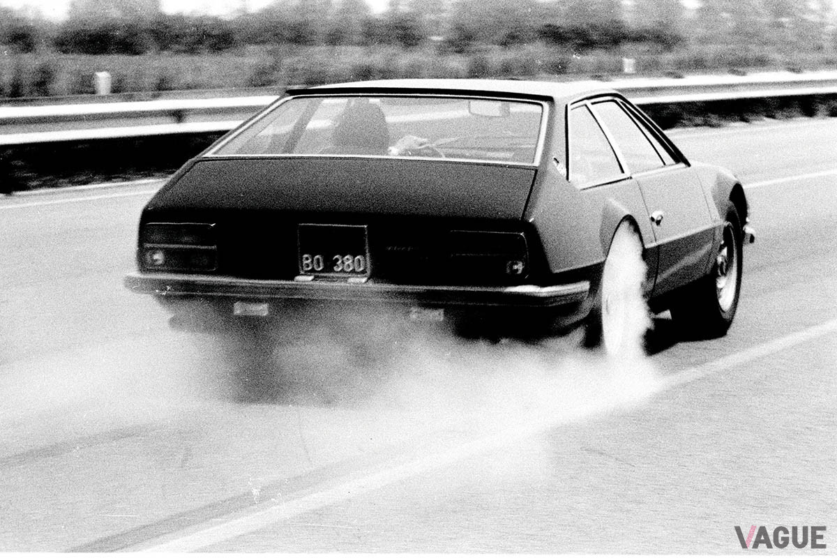 アウトストラーダで実走テストに供された「ハラマ400GT」