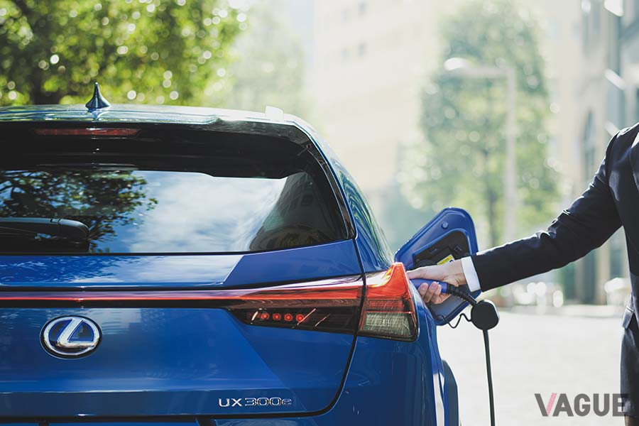 2020年10月22日に発表されたレクサスブランド初のEV「UX300e」