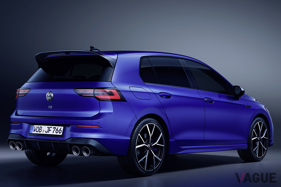 VW新型「ゴルフR」のリアスタイル