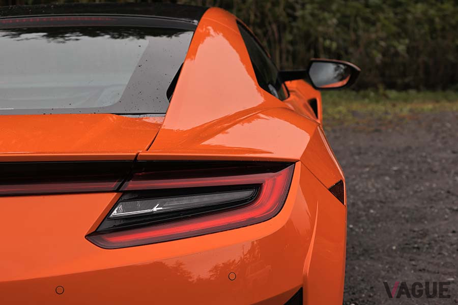 ホンダ「NSX」のリアコンビネーションランプ