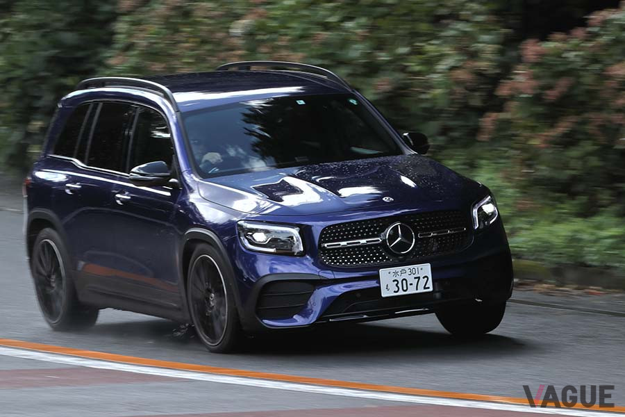 6月25日に新型「GLA」とともに発表されたニューモデル「GLB」