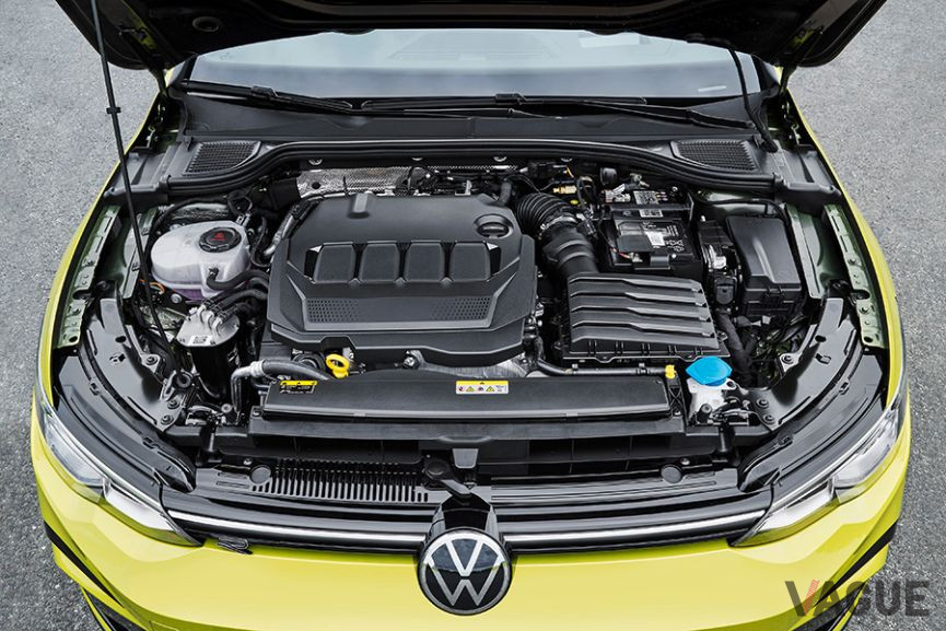 VW新型「ゴルフヴァリアント」のエンジン