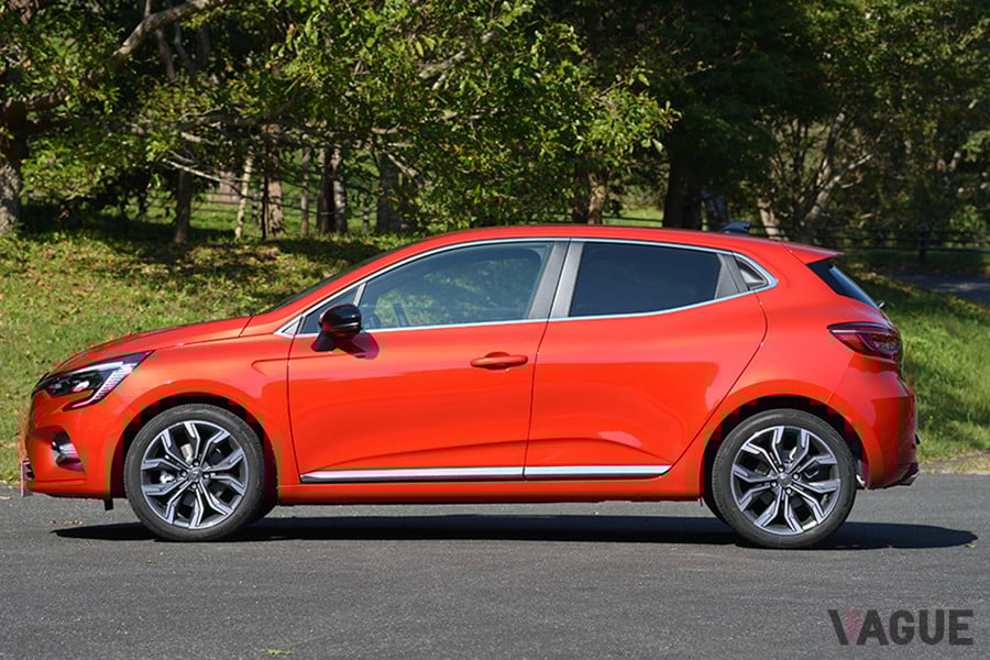 ルノー新型「ルーテシア」のホイールベースは2585mm