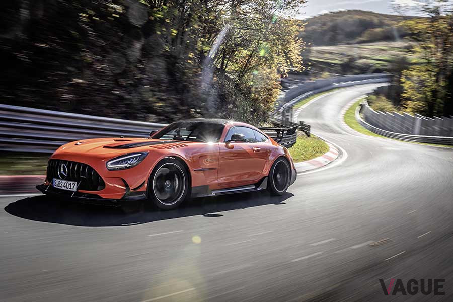 AMG GTブラックシリーズのニュルブルクリンク北コース走行シーン