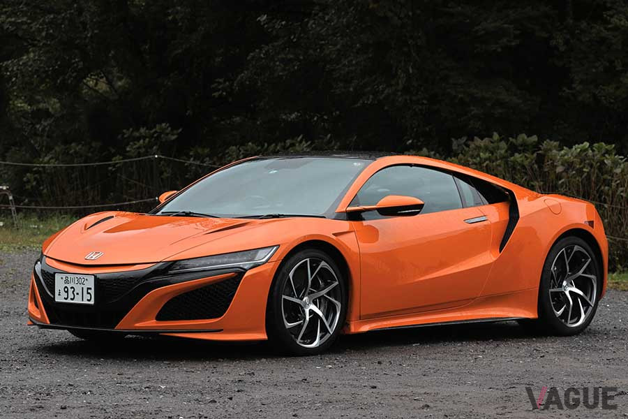 ホンダ2代目「NSX」の全長は4490mm。初代よりも60mm長い