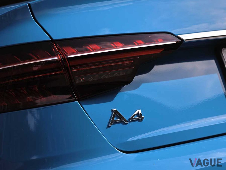 アウディ新型「A4」のエンブレム