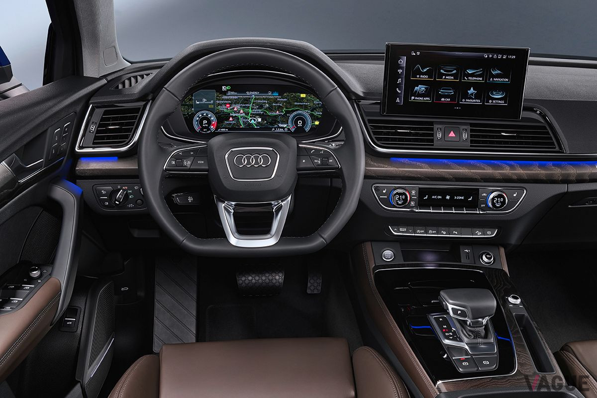 アウディ「Q5スポーツバック」のインパネ