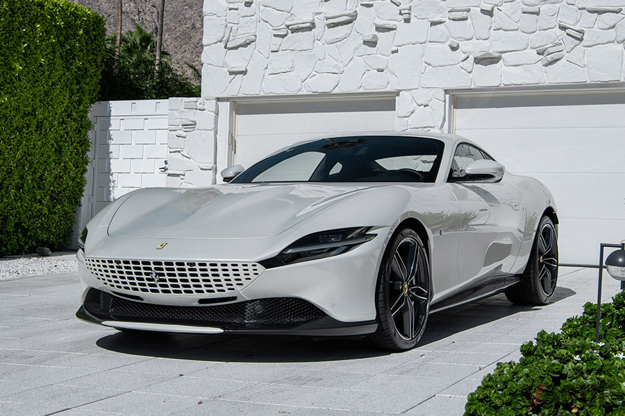 約6300万円で落札されたフェラーリ「ローマ」（C）2020 Courtesy of RM Sotheby's