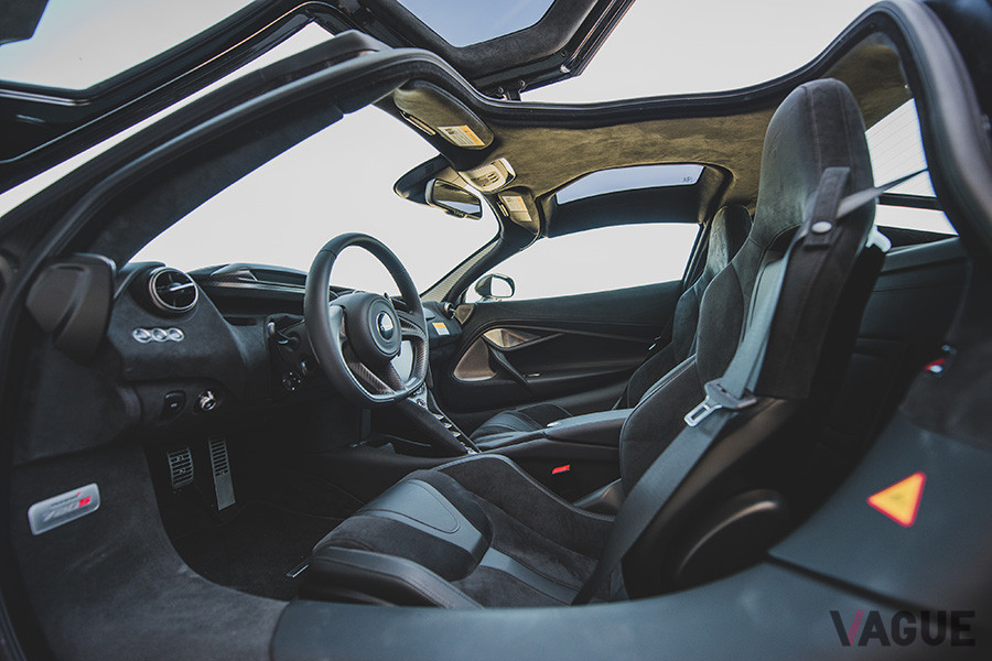 約3198万円で落札されたマクラーレン「720S」（C）2020 Courtesy of RM Sotheby's