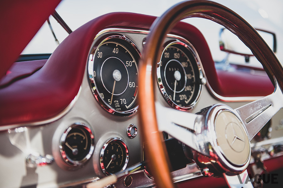 1億5000万円オーバーで落札されたメルセデス・ベンツ「300 SL ガルウイング」（C）2020 Courtesy of RM Sotheby's