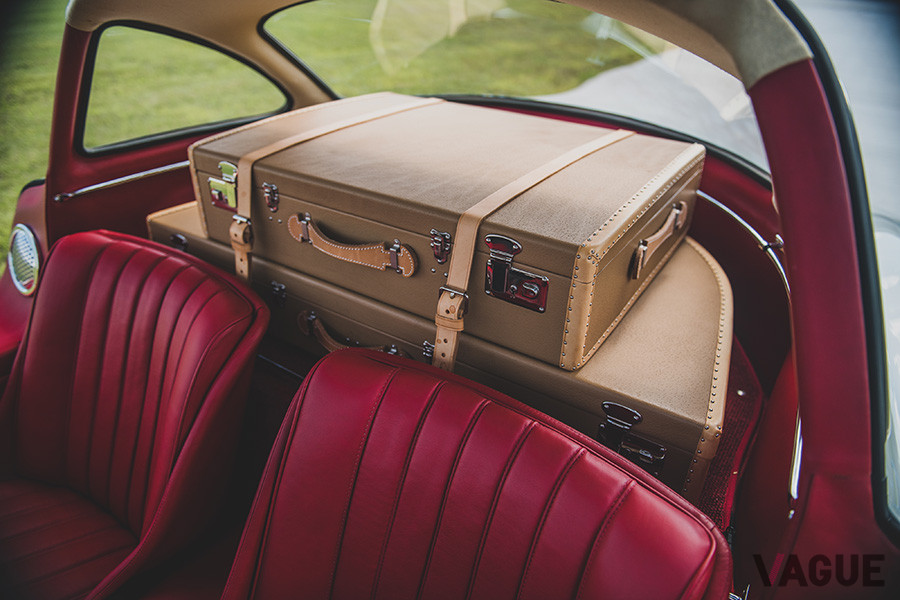 1億5000万円オーバーで落札されたメルセデス・ベンツ「300 SL ガルウイング」（C）2020 Courtesy of RM Sotheby's