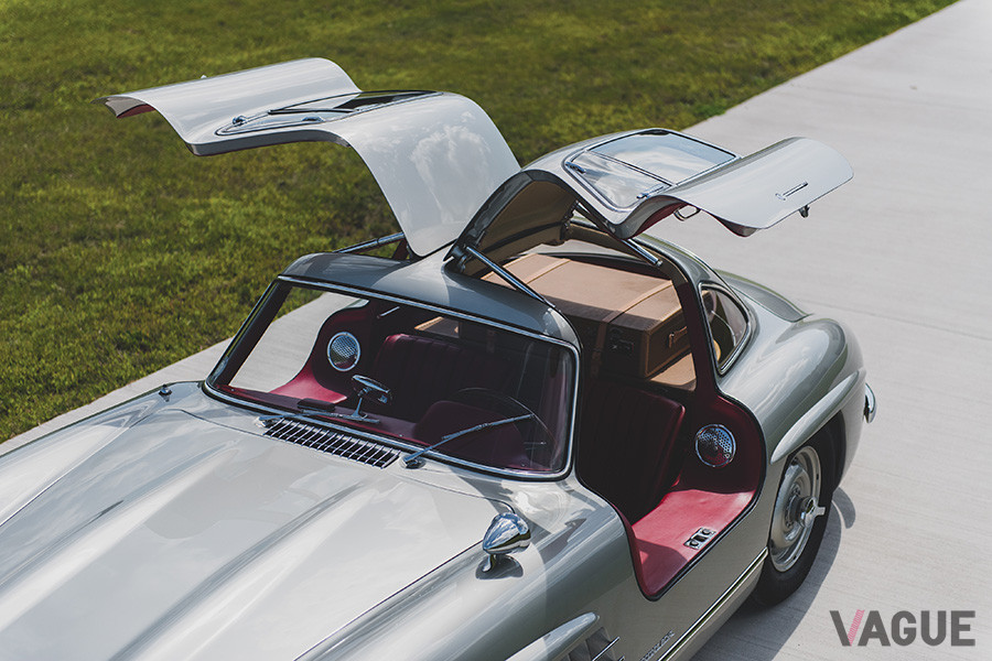 1億5000万円オーバーで落札されたメルセデス・ベンツ「300 SL ガルウイング」（C）2020 Courtesy of RM Sotheby's
