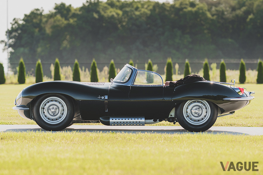 約2億800万円で落札されたジャガー「XKSS コンティニュエーション」（C）2020 Courtesy of RM Sotheby's