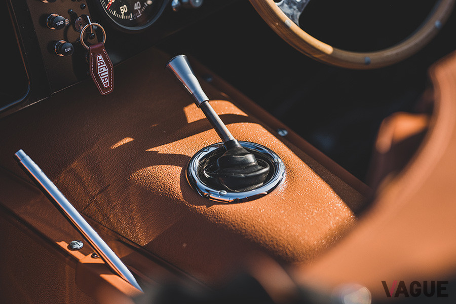 約2億800万円で落札されたジャガー「XKSS コンティニュエーション」（C）2020 Courtesy of RM Sotheby's