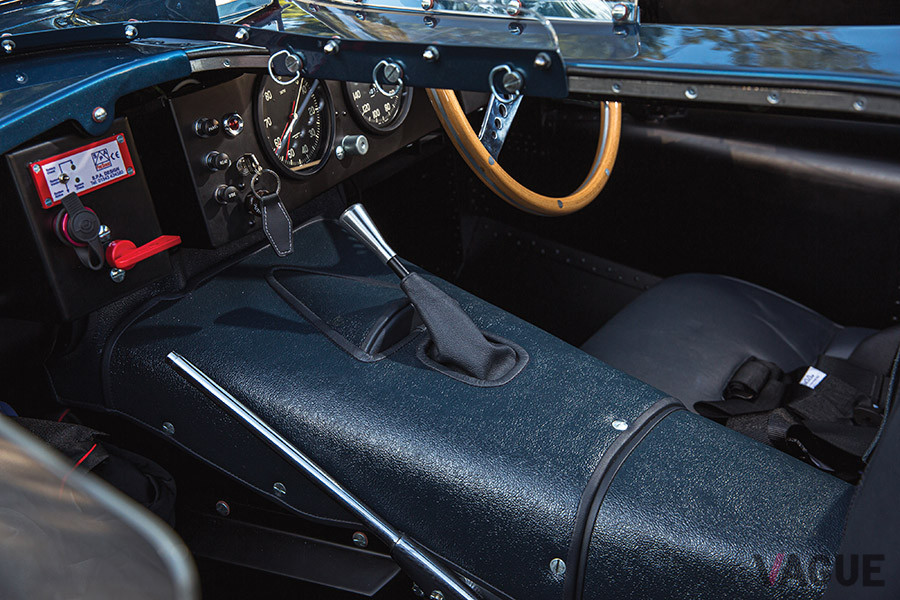 約1億4000万円での落札されたジャガー「Dタイプ・コンティニュエーション」（C）2020 Courtesy of RM Sotheby's