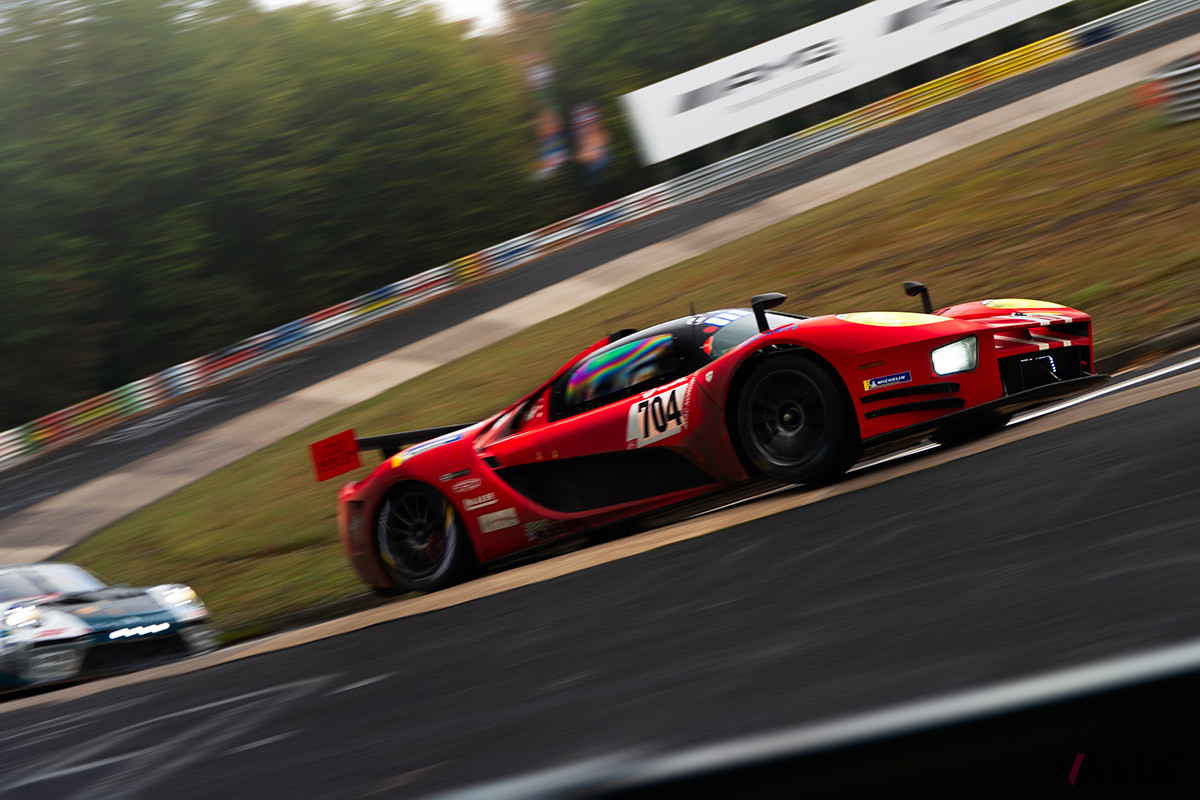 雨が上がり徐々に路面が乾き始めた時がとてもトリッキーなカルーセル
