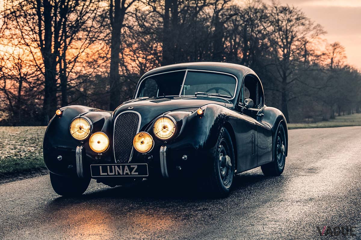 ジャガーXK120が電動に生まれ変わった
