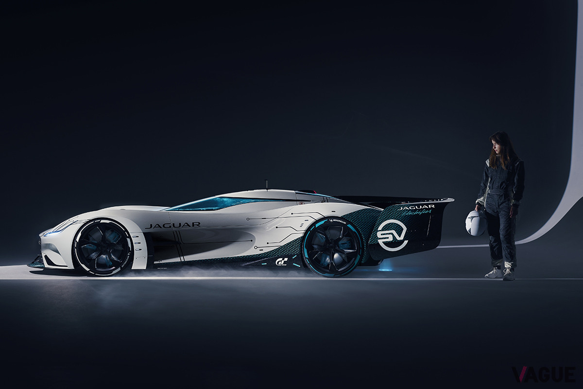レースで培ってきたパワートレイン・テクノロジーが組み込まれたジャガー「Vision Gran Turismo SV」