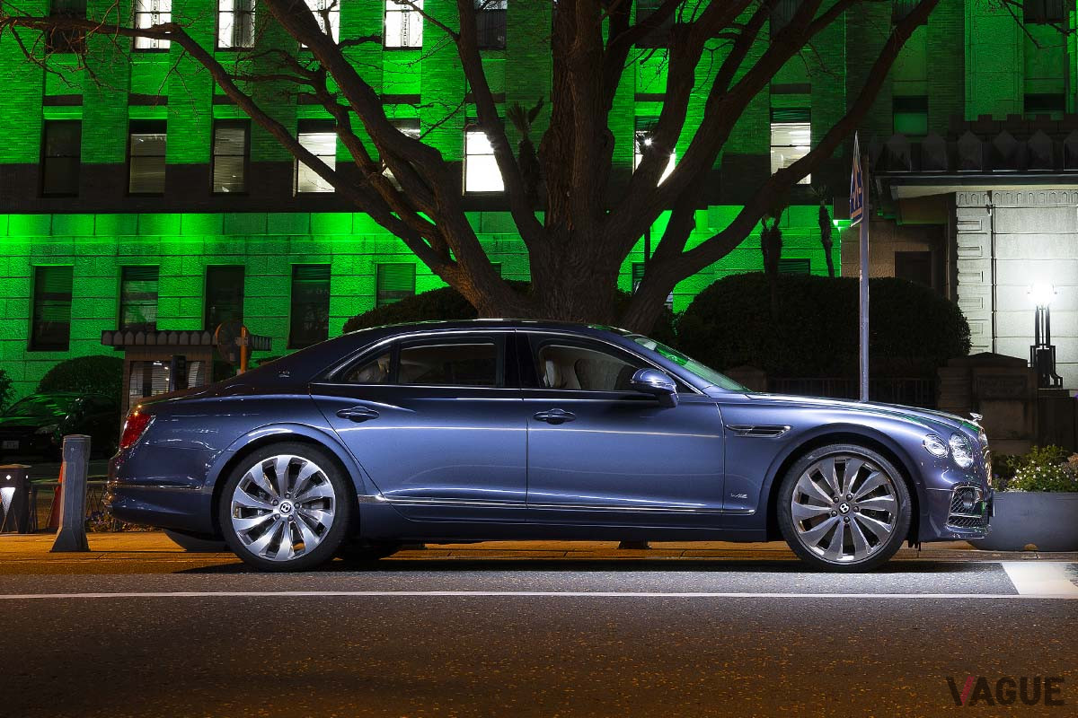 大好きだった「ミュルザンヌ」が生産を終えた悲しいニュースも吹っ飛ばしてくれた新型「フライングスパー」