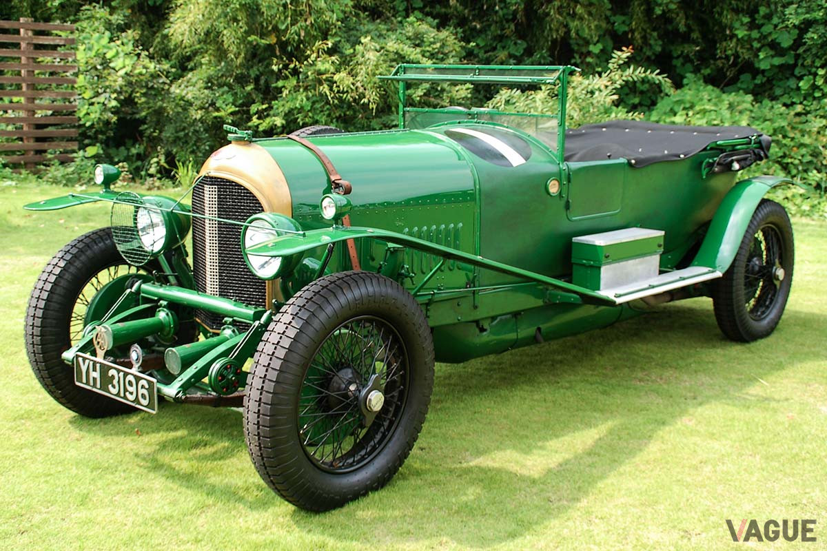 1928年ル・マン勝者のベントレーは黄緑に近いグリーン