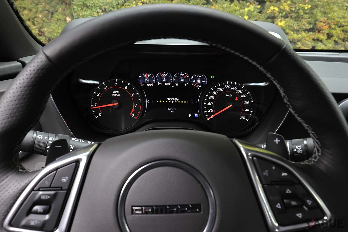 シボレー「camaro LT RS」のメーター